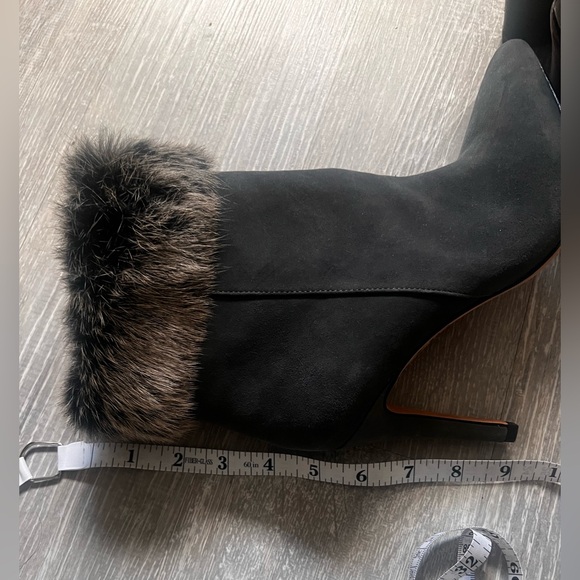 Antonio Melani fur trimmed grey suede heeled booties - Picture 6 of 6